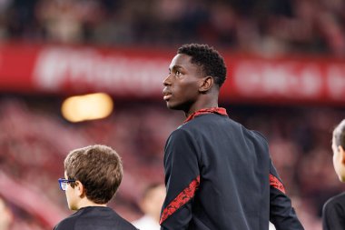 LaLiga EA SPORTS maçı sırasında Estadio de San Mames 'deki Real Madrid FC ve Athletic Club takımları arasında Adama Boiro görüldü (Maciej Rogowski)