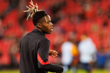 Nico Williams, Estadio de San Mames 'teki Athletic Club ve Real Madrid FC takımları arasında oynanan LaLiga EA SPORTS maçı sırasında görüldü (Maciej Rogowski)