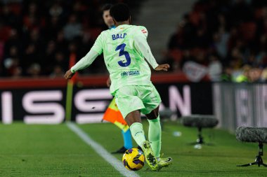 Alejandro Balde, RCD Mallorca ve FC Barcelona (Maciej Rogowski) takımları arasında LaLiga EA SPORTS maçı sırasında görüldü.)