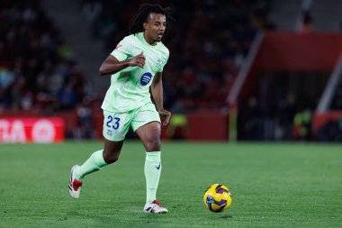 Jules Kounde, LaLiga EA SPORTS maçı sırasında RCD Mallorca ve FC Barcelona (Maciej Rogowski)