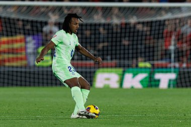 Jules Kounde, LaLiga EA SPORTS maçı sırasında RCD Mallorca ve FC Barcelona (Maciej Rogowski)