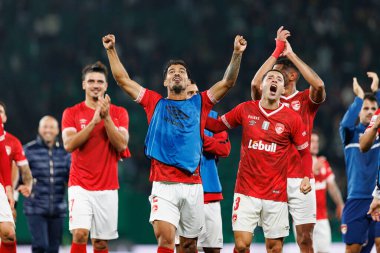 Estadio Jose Alvalade 'deki (Maciej Rogowski) Sporting CP ve CD Santa Clara takımları arasında oynanan Liga Portekiz maçı sırasında Santa Clara' nın oyuncuları)