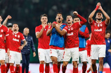 Estadio Jose Alvalade 'deki (Maciej Rogowski) Sporting CP ve CD Santa Clara takımları arasında oynanan Liga Portekiz maçı sırasında Santa Clara' nın oyuncuları)