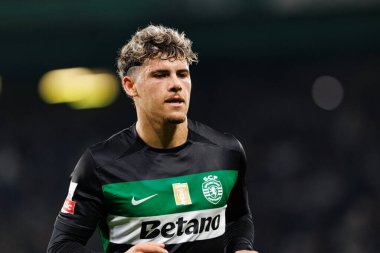 Estadio Jose Alvalade 'de (Maciej Rogowski) Sporting CP ve CD Santa Clara takımları arasında oynanan Liga Portekiz maçı sırasında Maximilian Araujo)