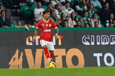 Estadio Jose Alvalade 'de (Maciej Rogowski) Sporting CP ve CD Santa Clara takımları arasında oynanan Liga Portekiz maçı sırasında Diogo Calila)