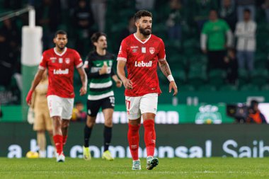 Estadio Jose Alvalade 'de (Maciej Rogowski) Sporting CP ve CD Santa Clara takımları arasında oynanan Liga Portekiz maçı sırasında Gustavo Klismahn)