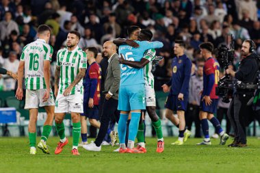 Estadio Benito Villamarin 'de Real Betis Balompie ve FC Barcelona takımları arasında LaLiga EASPORTS maçında Betis' in oyuncuları görüldü (Maciej Rogowski)