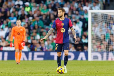 Inigo Martinez, Real Betis Balompie ve FC Barcelona takımları arasında LaLiga EASPORTS maçında Estadio Benito Villamarin (Maciej Rogowski)