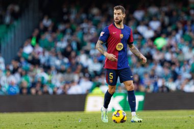 Inigo Martinez, Real Betis Balompie ve FC Barcelona takımları arasında LaLiga EASPORTS maçında Estadio Benito Villamarin (Maciej Rogowski)