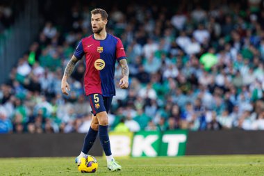 Inigo Martinez, Real Betis Balompie ve FC Barcelona takımları arasında LaLiga EASPORTS maçında Estadio Benito Villamarin (Maciej Rogowski)