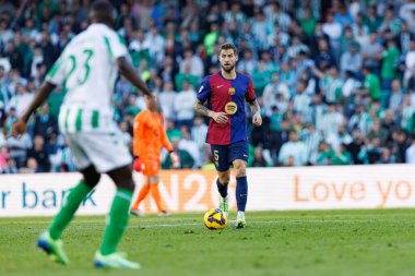 Inigo Martinez, Real Betis Balompie ve FC Barcelona takımları arasında LaLiga EASPORTS maçında Estadio Benito Villamarin (Maciej Rogowski)