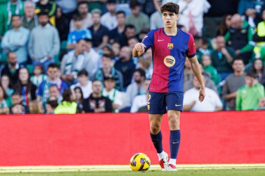 Pau Cubarsi, Real Betis Balompie ve FC Barcelona takımları arasında LaLiga EASPORTS maçında Estadio Benito Villamarin (Maciej Rogowski)