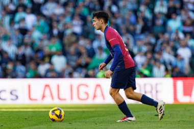 LaLiga EASPORTS maçı sırasında Estadio Benito Villamarin 'de Real Betis Balompie ve FC Barcelona takımları arasında görüldü (Maciej Rogowski)