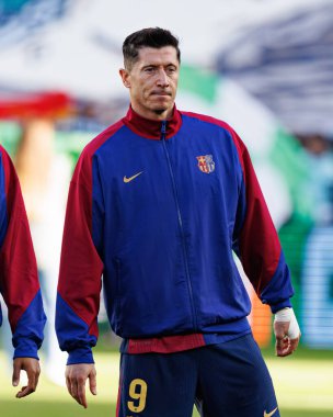 Robert Lewandowski, LaLiga EASPORTS maçı sırasında Estadio Benito Villamarin 'de Real Betis Balompie ve FC Barcelona takımları arasında görüldü (Maciej Rogowski)