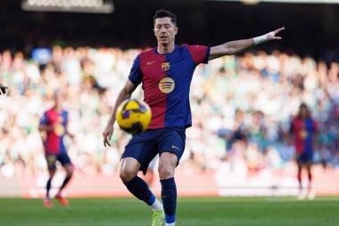 Robert Lewandowski, LaLiga EASPORTS maçı sırasında Estadio Benito Villamarin 'de Real Betis Balompie ve FC Barcelona takımları arasında görüldü (Maciej Rogowski)