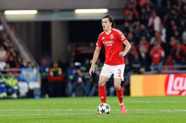 Alvaro Carreras UEFA Şampiyonlar Ligi maçında SL Benfica ve Bologna FC 1909 (Maciej Rogowski)