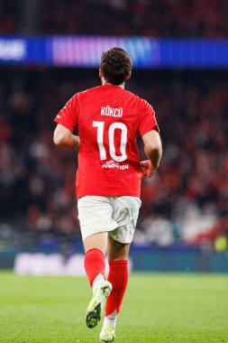 Orkun Kokcu, SL Benfica ve Bologna FC 1909 takımları arasında oynanan UEFA Şampiyonlar Ligi maçında görüldü (Maciej Rogowski)
