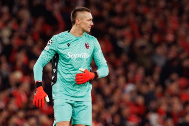 Lukasz Skorupski UEFA Şampiyonlar Ligi maçında SL Benfica ve Bologna FC 1909 (Maciej Rogowski)