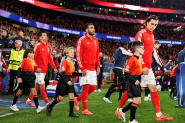 Angel Di Maria, Vangelis Pavlidis, Alvaro Carreras UEFA Şampiyonlar Ligi maçında SL Benfica ve Bologna FC 1909 (Maciej Rogowski)