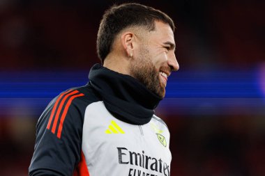 Nicolas Otamendi UEFA Şampiyonlar Ligi maçında SL Benfica ve Bologna FC 1909 (Maciej Rogowski)