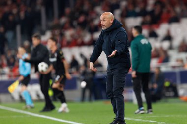 Vincenzo Italiano UEFA Şampiyonlar Ligi maçında SL Benfica ve Bologna FC 1909 takımları arasında görüldü (Maciej Rogowski)