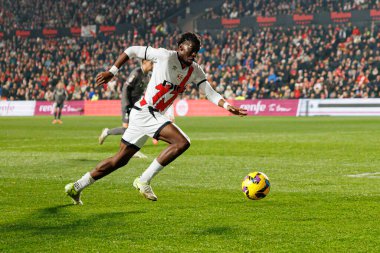 Randy Nteka, Estadio de Vallecas 'ta Rayo Vallecano ve Real Madrid FC takımları arasında oynanan LaLiga EA SPORTS maçı sırasında görüldü (Maciej Rogowski)