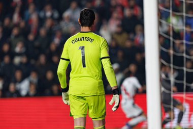 Thibaut Courtois, Estadio de Vallecas 'ta Rayo Vallecano ve Real Madrid FC takımları arasında oynanan LaLiga EA SPORTS maçı sırasında görüldü.)