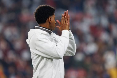 Rodrygo, Estadio de Vallecas 'taki Rayo Vallecano ve Real Madrid FC takımları arasında oynanan LaLiga EA SPORTS maçı sırasında görüldü.)