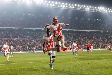 Isi Palazon, Estadio de Vallecas 'taki Rayo Vallecano ve Real Madrid FC takımları arasında oynanan LaLiga EA SPORTS maçında gol attıktan sonra kutlama yaparken görüldü (Maciej Rogowski)
