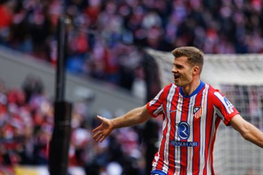 Alexander Sorloth, LaLiga EA SPORTS maçında Estadio Civitas Metropolitano 'daki Atletico de Madrid ve Getafe CF takımları arasında gol attıktan sonra kutlama yaparken görüldü (Maciej Rogowski)