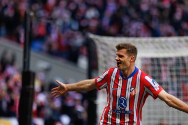 Alexander Sorloth, LaLiga EA SPORTS maçında Estadio Civitas Metropolitano 'daki Atletico de Madrid ve Getafe CF takımları arasında gol attıktan sonra kutlama yaparken görüldü (Maciej Rogowski)