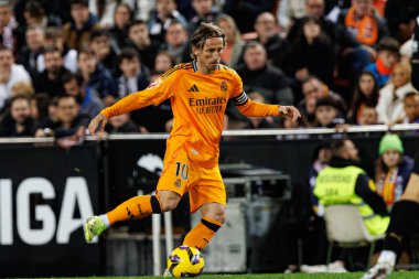 Luka Modriç LaLiga EA SPORTS maçı sırasında Valencia CF ve Real Madrid FC takımları arasında Mestalla Stadyumu 'nda (Maciej Rogowski)