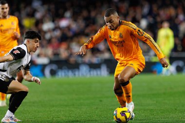 Mestalla Stadyumu 'ndaki Valencia CF ve Real Madrid FC takımları arasında oynanan LaLiga EA SPORTS maçı sırasında Kylian Mbappe (Maciej Rogowski)