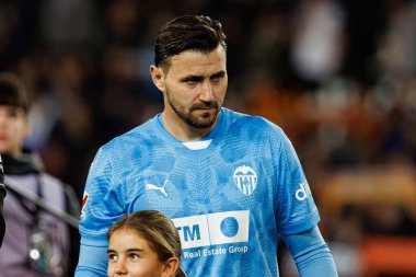 Mestalla Stadyumu 'ndaki Valencia CF ve Real Madrid FC takımları arasında oynanan LaLiga EA SPORTS maçı sırasında Dimitrievski' yi çaldı (Maciej Rogowski)