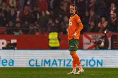 Yarek Gasiorowski, LaLiga EA SPORTS maçı sırasında Sevilla FC ve Valencia CF takımları arasında Estadio Ramon Sanchez Pizjuan (Maciej Rogowski)