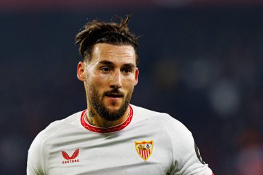 Nemanja Gudelj, LaLiga EA SPORTS maçı sırasında Sevilla FC ve Valencia CF takımları arasında Estadio Ramon Sanchez Pizjuan (Maciej Rogowski)
