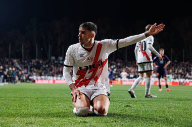 Andrei Ratiu, Estadio de Vallecas 'ta Rayo Vallecano ve RC Celta de Vigo (Maciej Rogowski) takımları arasında oynanan LaLiga EA SPORTS maçı sırasında görüldü.)