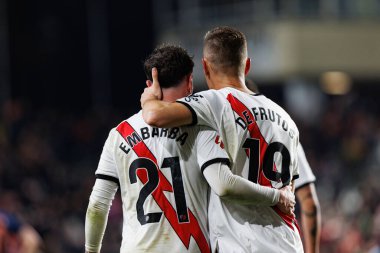 Adrian Embarba, Jorge De Frutos, Estadio de Vallecas 'taki Rayo Vallecano ve RC Celta de Vigo (Maciej Rogowski) takımları arasında LaLiga EA SPORTS maçında gol üstüne gol atarken görüldü.)