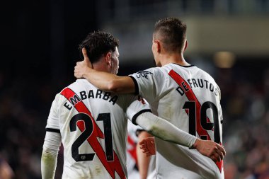 Adrian Embarba, Jorge De Frutos, Estadio de Vallecas 'taki Rayo Vallecano ve RC Celta de Vigo (Maciej Rogowski) takımları arasında LaLiga EA SPORTS maçında gol üstüne gol atarken görüldü.)