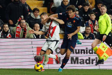 Jorge De Frutos, Marcos Alonso, Estadio de Vallecas 'ta Rayo Vallecano ve RC Celta de Vigo (Maciej Rogowski) takımları arasındaki maç sırasında görüldü.)