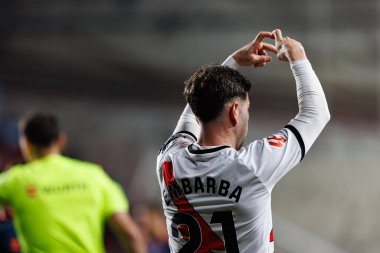 Adrian Embarba, LaLiga EA SPORTS maçında Estadio de Vallecas 'ta Rayo Vallecano ve RC Celta de Vigo takımları arasında gol attıktan sonra kutlama yaparken görüldü (Maciej Rogowski)