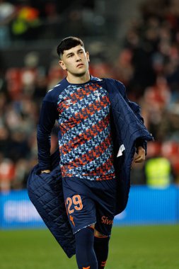 Yoel Lago, Estadio de Vallecas 'ta Rayo Vallecano ve RC Celta de Vigo (Maciej Rogowski) takımları arasında oynanan LaLiga EA SPORTS maçı sırasında görüldü.)