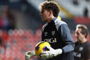 Juanpe Gil, Estadio de Vallecas 'ta Rayo Vallecano ve RC Celta de Vigo (Maciej Rogowski) takımları arasında oynanan LaLiga EA SPORTS maçı sırasında görüldü.)