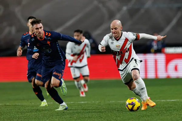 Isi Palazon, Estadio de Vallecas 'ta Rayo Vallecano ve RC Celta de Vigo (Maciej Rogowski) takımları arasında oynanan LaLiga EA SPORTS maçı sırasında görüldü.)
