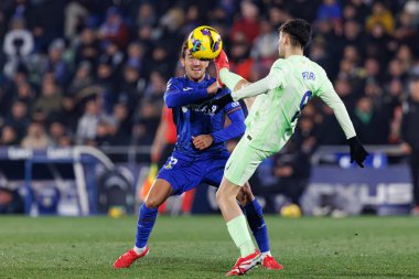 Luis Milla, Pedri, LaLiga EA SPORTS maçı sırasında Estadio Kolezyumu 'ndaki Getafe CF ve FC Barcelona takımları arasında görüldü (Maciej Rogowski)