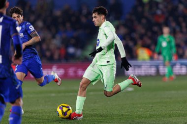 Estadio Coliseum 'daki Getafe CF ve FC Barcelona takımları arasında oynanan LaLiga EA SPORTS maçı sırasında görülen Pedri (Maciej Rogowski)