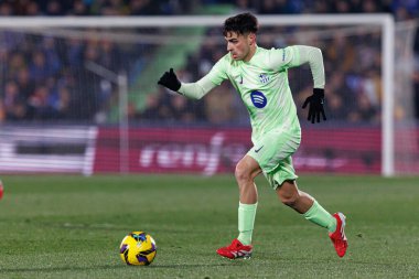 Estadio Coliseum 'daki Getafe CF ve FC Barcelona takımları arasında oynanan LaLiga EA SPORTS maçı sırasında görülen Pedri (Maciej Rogowski)