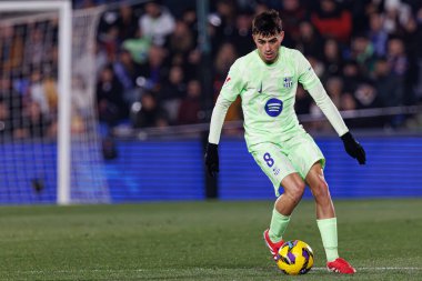 Estadio Coliseum 'daki Getafe CF ve FC Barcelona takımları arasında oynanan LaLiga EA SPORTS maçı sırasında görülen Pedri (Maciej Rogowski)