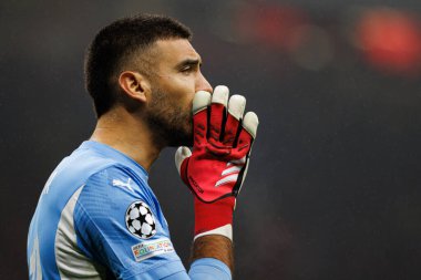 Paulo Gazzaniga UEFA Şampiyonlar Ligi maçında AC Milan ve Girona FC (Maciej Rogowski) takımları arasında görüldü.)