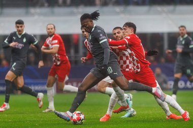 Rafael Leao UEFA Şampiyonlar Ligi maçında AC Milan ve Girona FC (Maciej Rogowski) takımları arasında görüldü.)